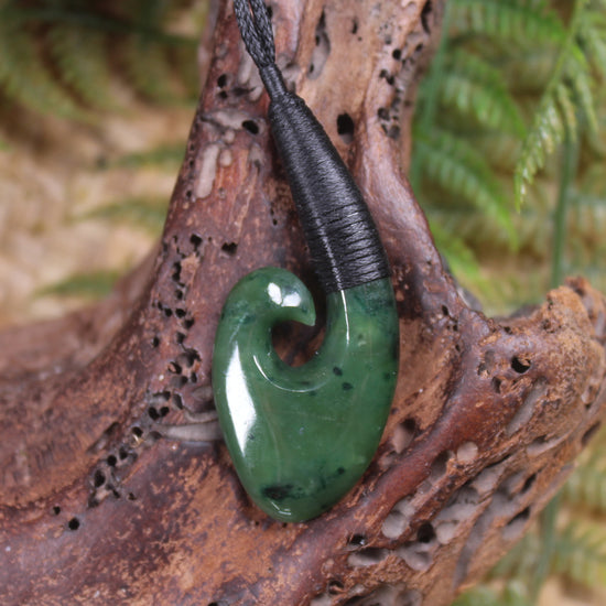 Hei Matau or Fish Hook carved from Kawakawa Pounamu - NZ Greenstone