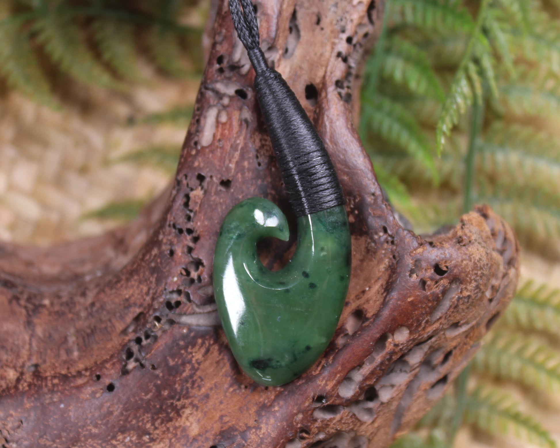 Hei Matau or Fish Hook carved from Kawakawa Pounamu - NZ Greenstone