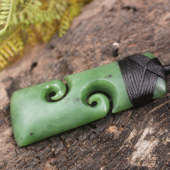 Toki or Adze with Koru carved from Hapopo Pounamu - NZ Greenstone