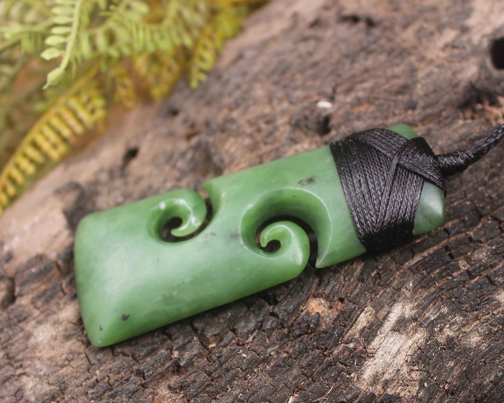 Toki or Adze with Koru carved from Hapopo Pounamu - NZ Greenstone