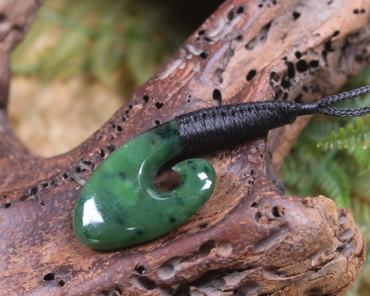 Hei Matau or Fish Hook carved from Kawakawa Pounamu - NZ Greenstone
