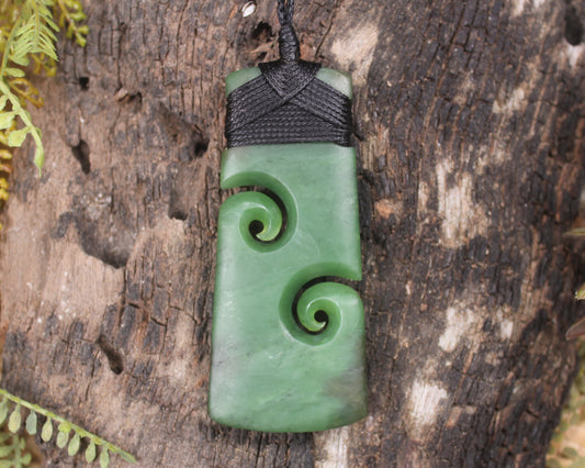 Toki or Adze with Koru carved from Hapopo Pounamu - NZ Greenstone