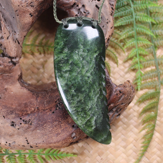 Taniwha Tooth or Niho carved from Kawakawa Pounamu - NZ Greenstone