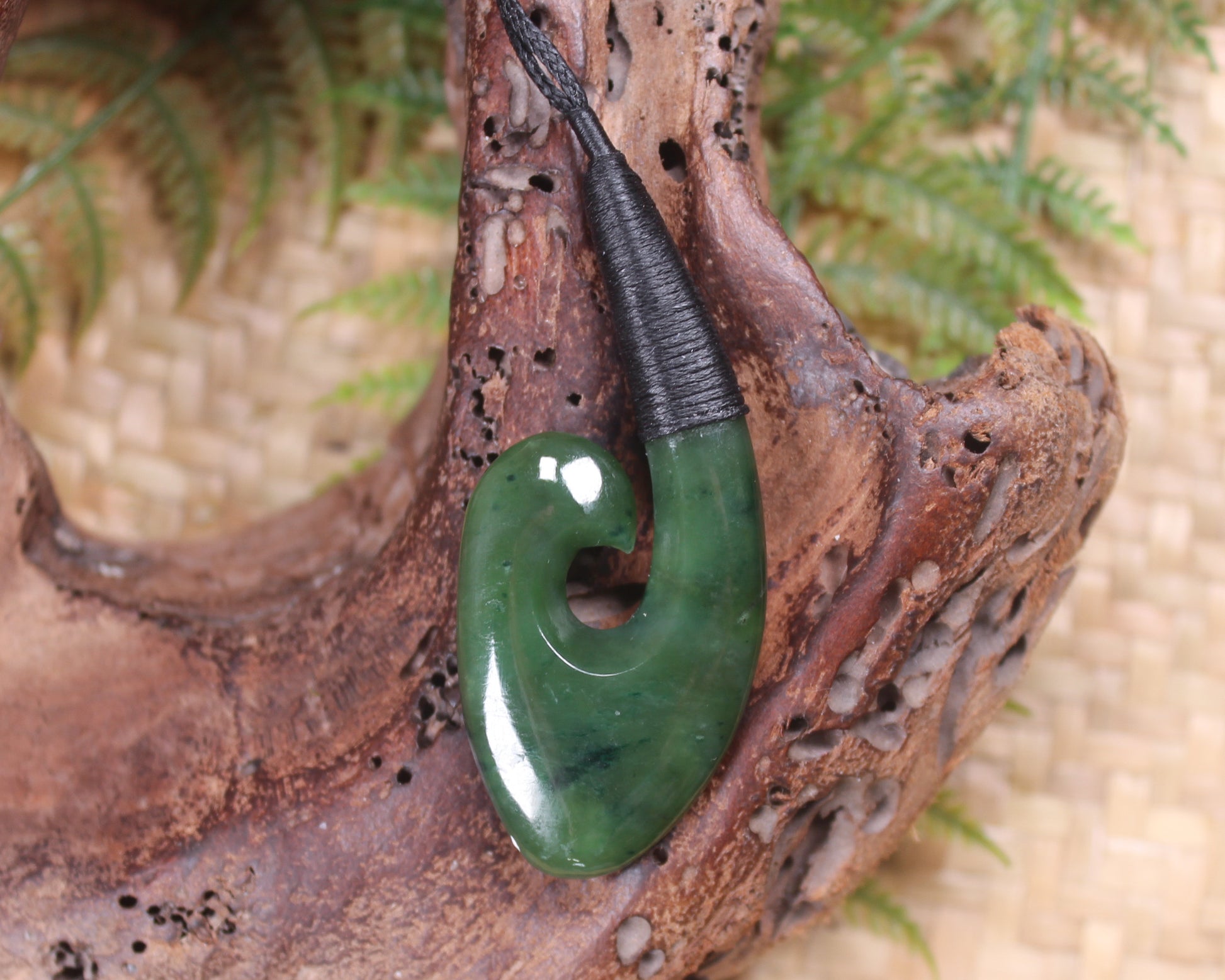 Hei Matau or Fish Hook carved from Kawakawa Pounamu - NZ Greenstone
