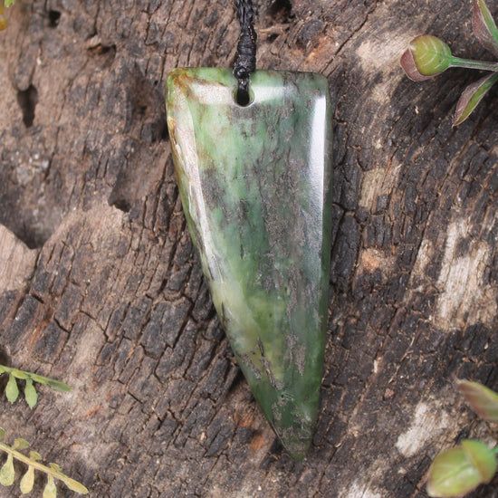 Taniwha Tooth or Niho carved from Rimu Pounamu - NZ Greenstone