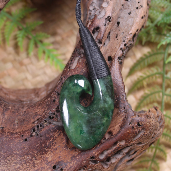 Hei Matau or Fish Hook carved from Kawakawa Pounamu - NZ Greenstone