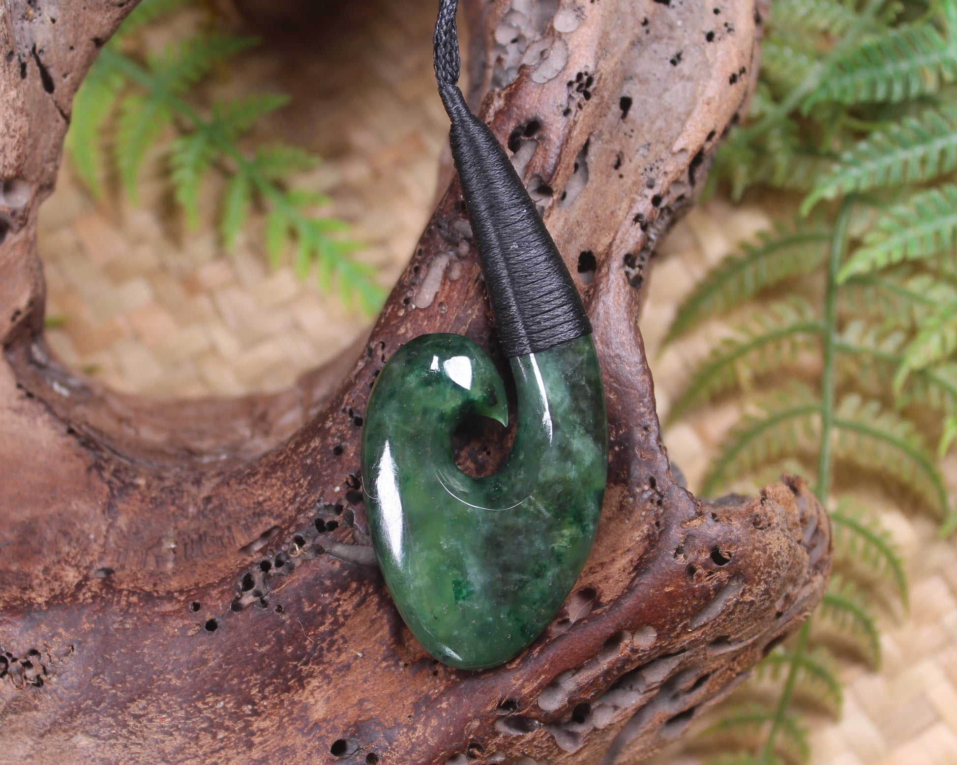 Hei Matau or Fish Hook carved from Kawakawa Pounamu - NZ Greenstone
