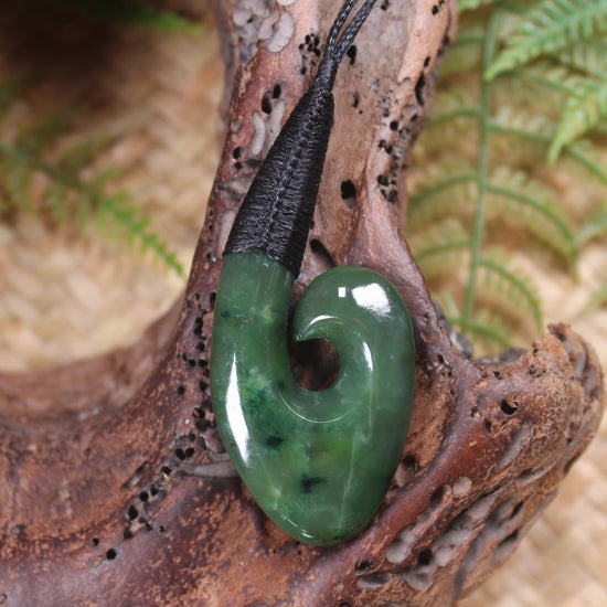 Hei Matau or Fish Hook carved from Kawakawa Pounamu - NZ Greenstone
