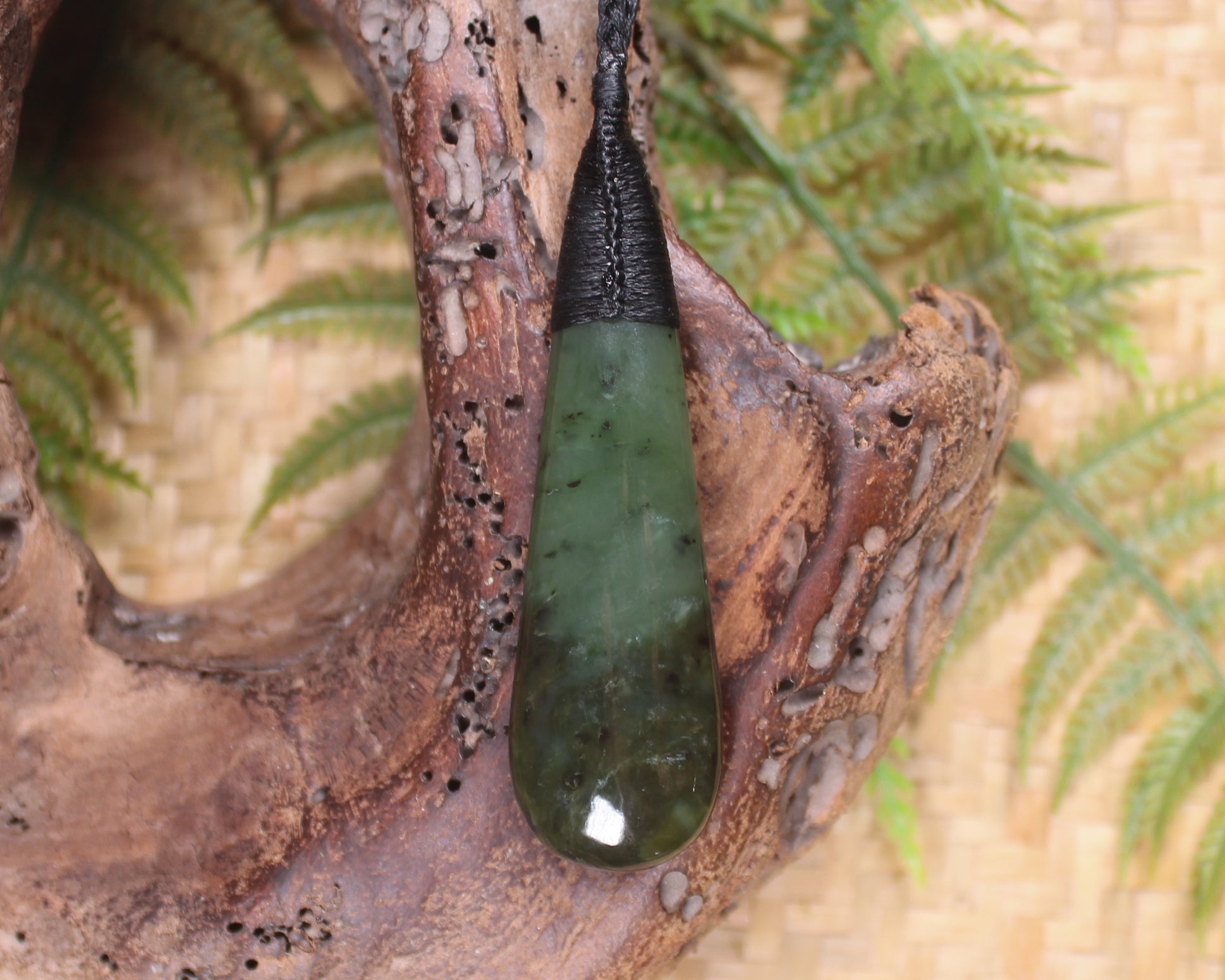 Rimu Pounamu Roimata Pendant - NZ Greenstone