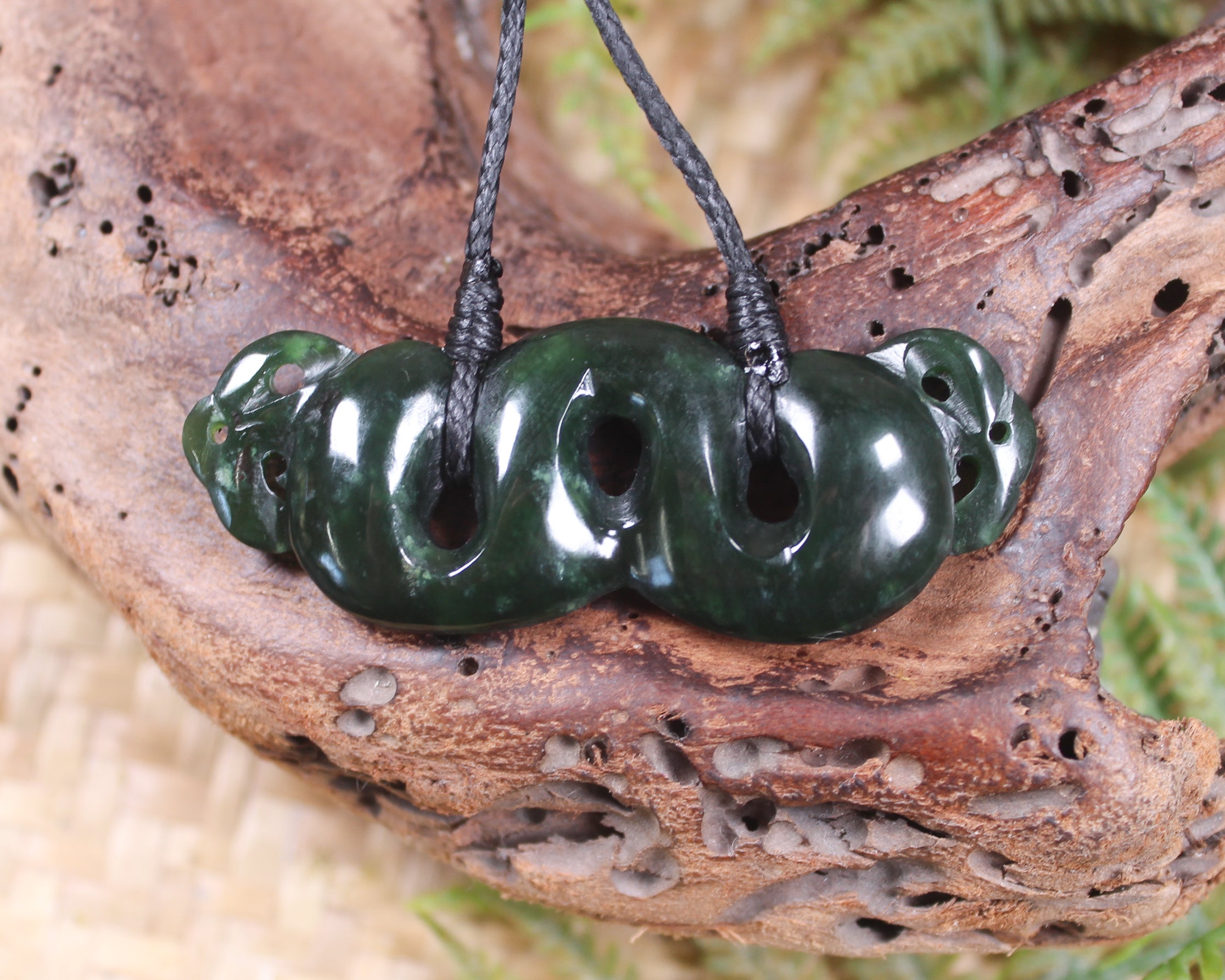 Pekapeka Pendant carved from Kawakawa Pounamu - NZ Greenstone