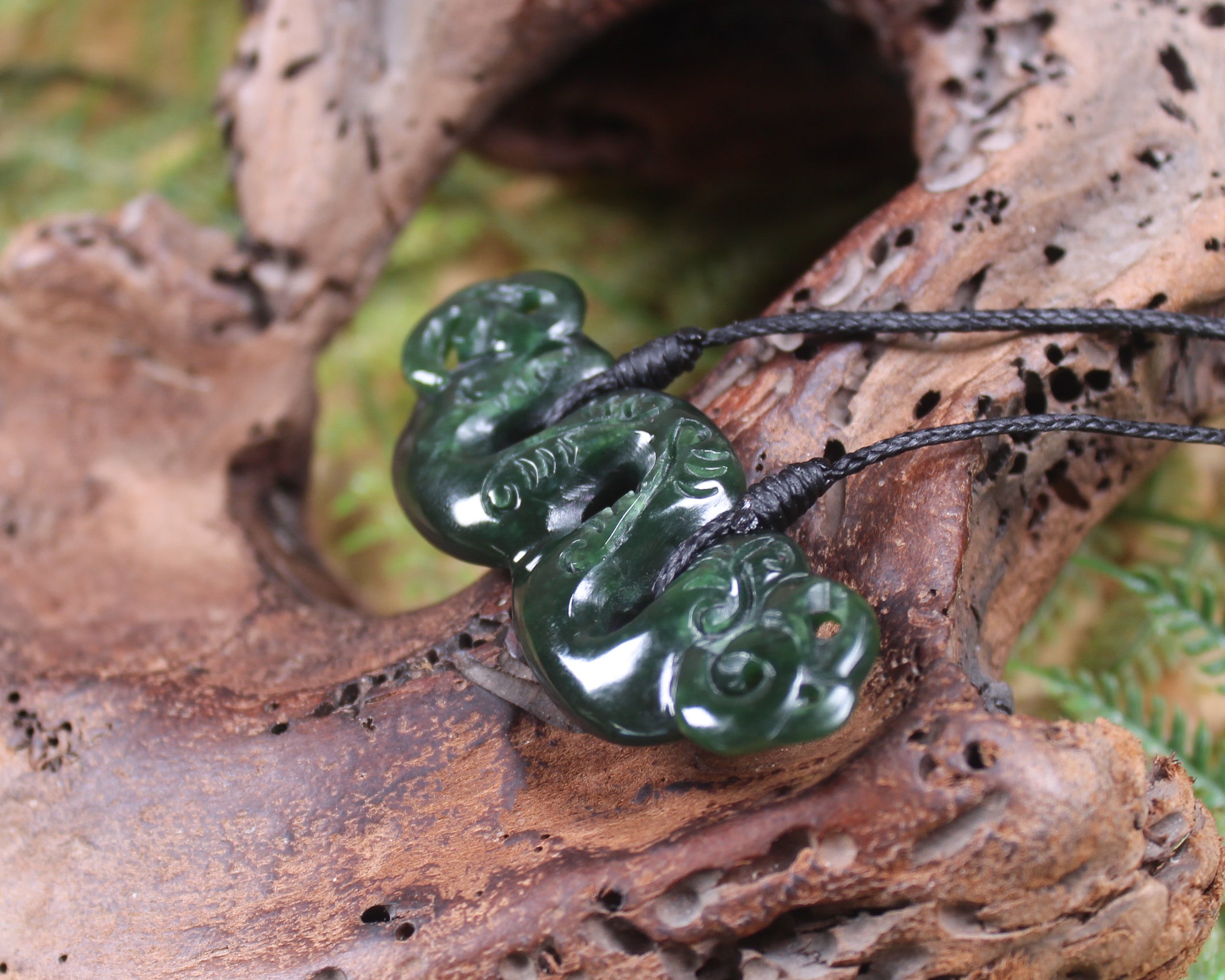 Pekapeka Pendant carved from Kawakawa Pounamu - NZ Greenstone