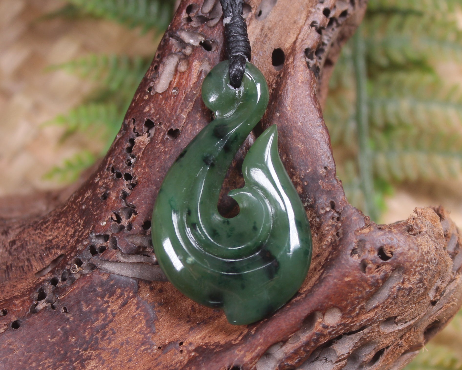 Hei Matau or Fish Hook carved from Kawakawa Pounamu - NZ Greenstone