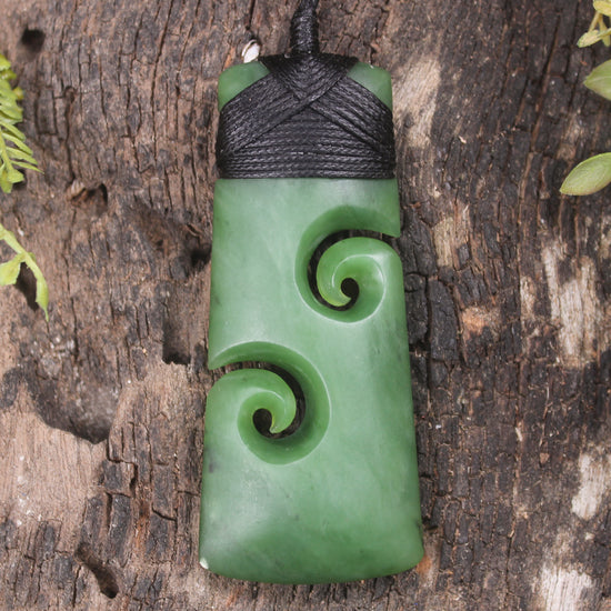 Toki or Adze with Koru carved from Hapopo Pounamu - NZ Greenstone