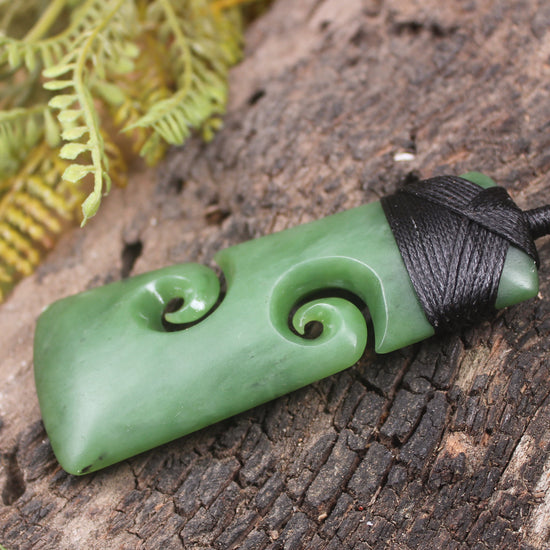 Toki or Adze with Koru carved from Hapopo Pounamu - NZ Greenstone