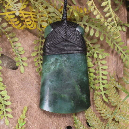 Inanga Pounamu Toki