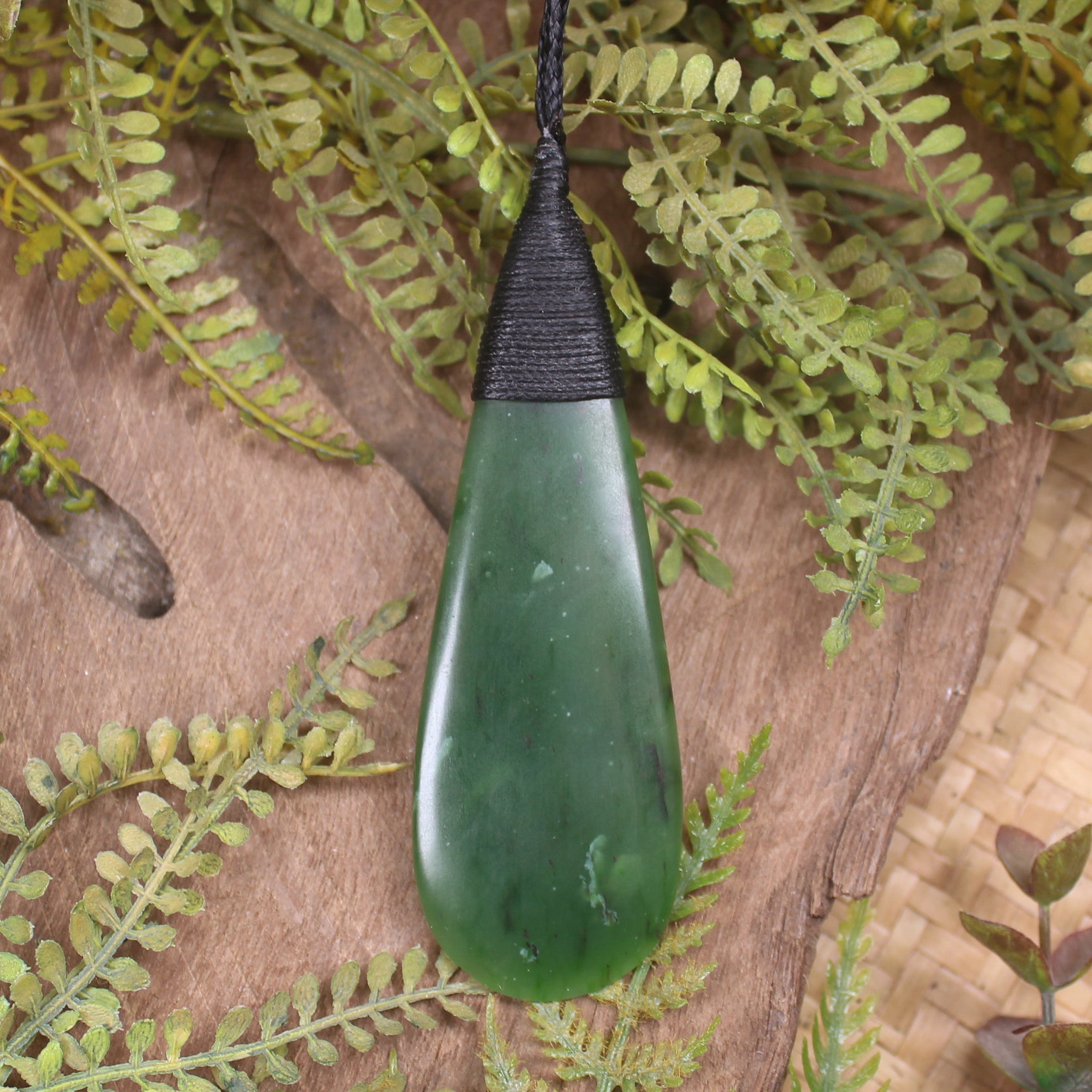 Roimata or Teardop carved from Hapopo Pounamu - NZ Greenstone