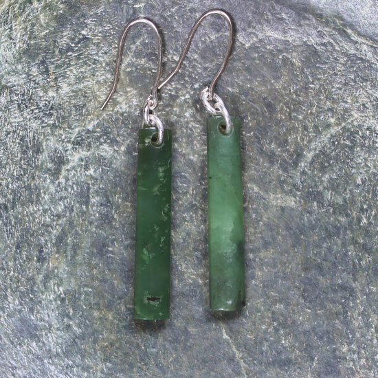Roimata or Teardrop earrings carved from Kawakawa Pounamu - NZ Greenstone