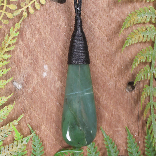 Roimata or Teardop carved from Hapopo Pounamu - NZ Greenstone