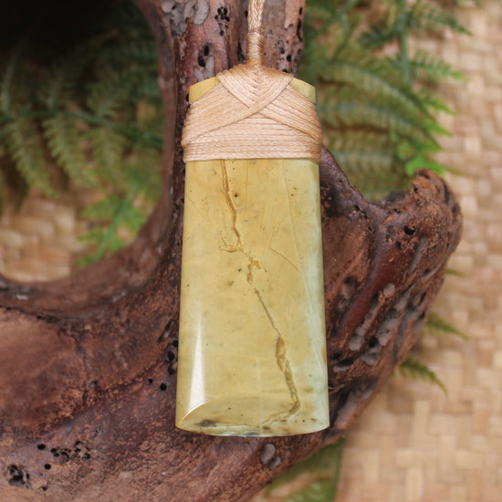 Toki or Adze Pendant carved from Flower Jade Pounamu - NZ Greenstone