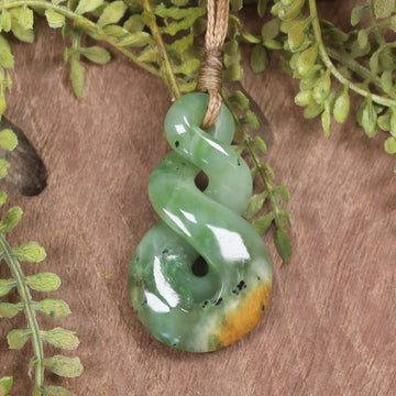 Twist or Pikorua carved from Flower Jade Pounamu - NZ Greenstone