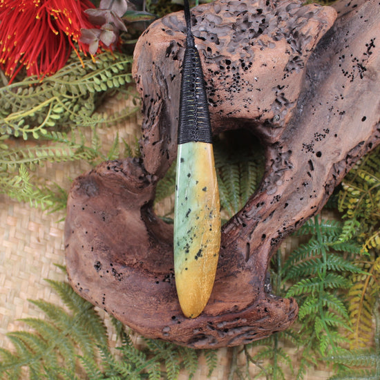 Roimata Teardrop carved from Flower Jade Pounamu - NZ Greenstone