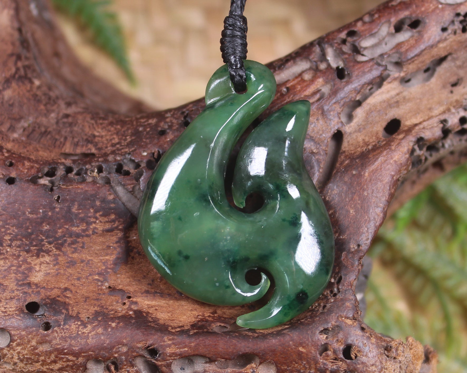 Hei Matau or Fish Hook carved from Kawakawa Pounamu - NZ Greenstone