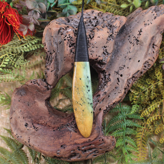 Roimata Teardrop carved from Flower Jade Pounamu - NZ Greenstone
