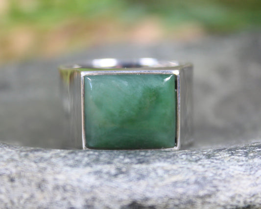 Sterling Silver Inanga Pounamu Ring - NZ Greenstone