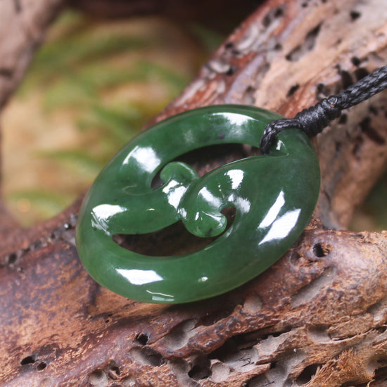 Koru pendant carved from Kawakawa Pounamu - NZ Greenstone