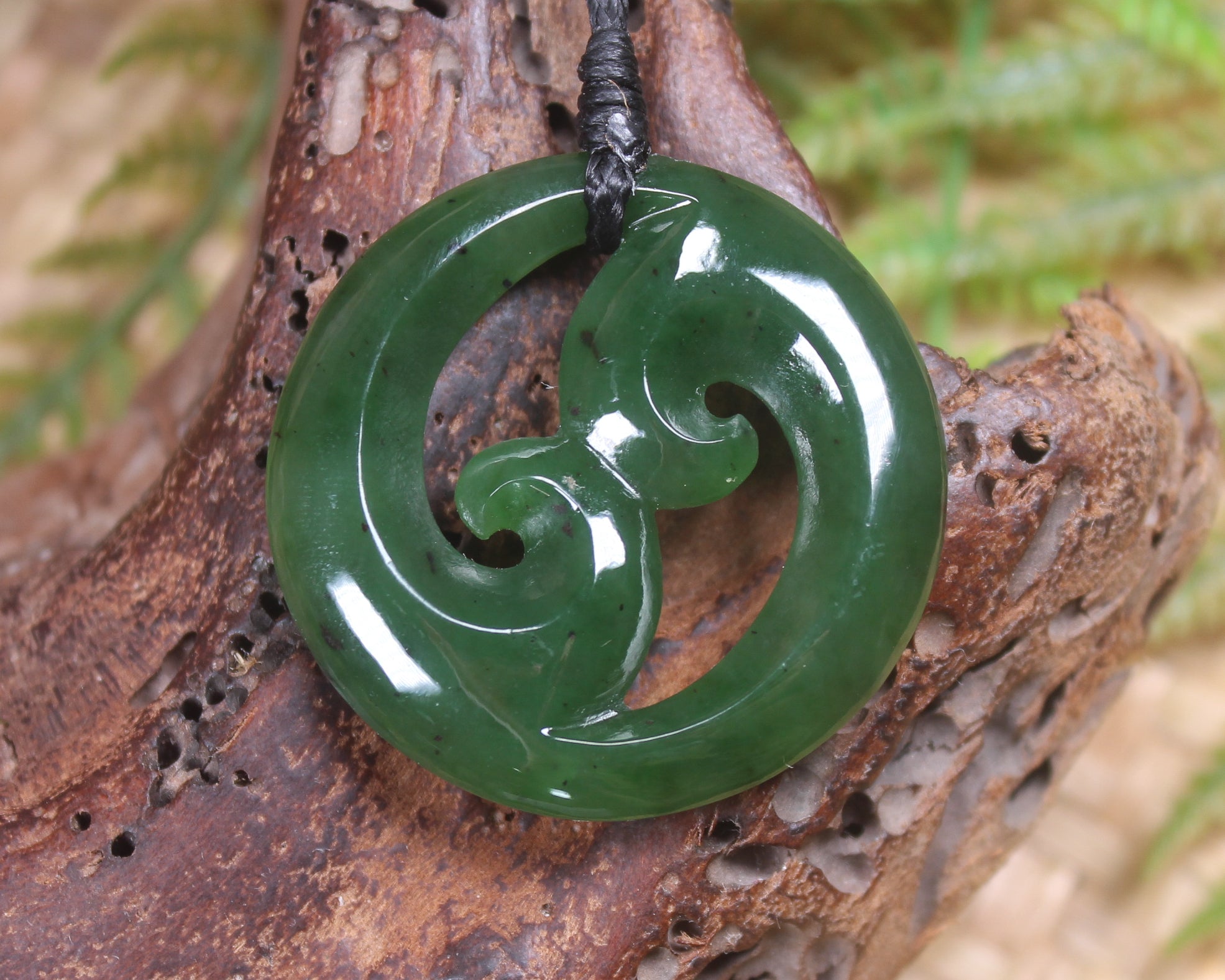 Koru pendant carved from Kawakawa Pounamu - NZ Greenstone