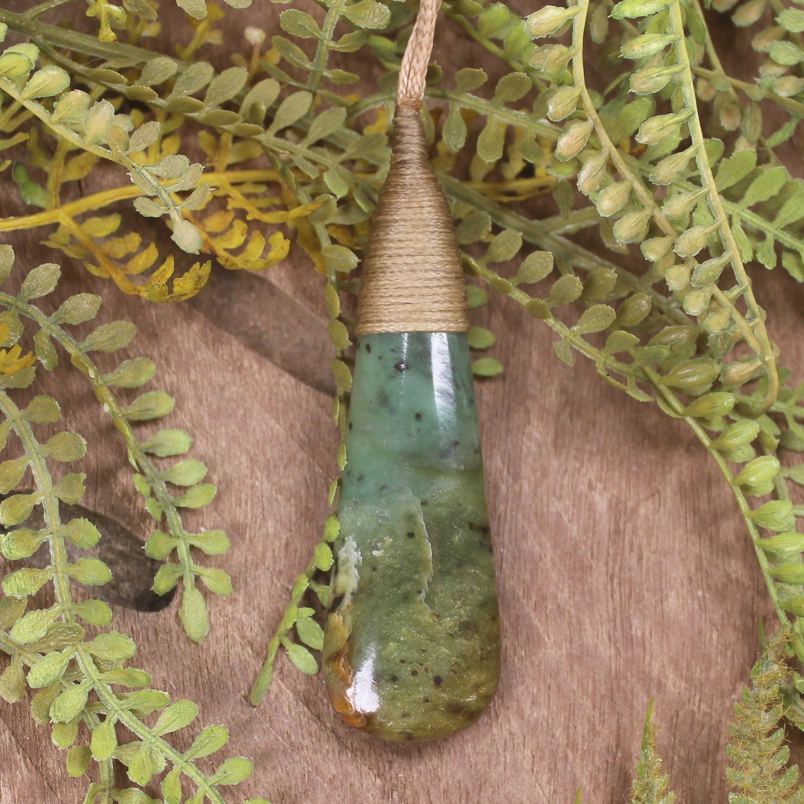 Flower Jade Pounamu - NZ Greenstone