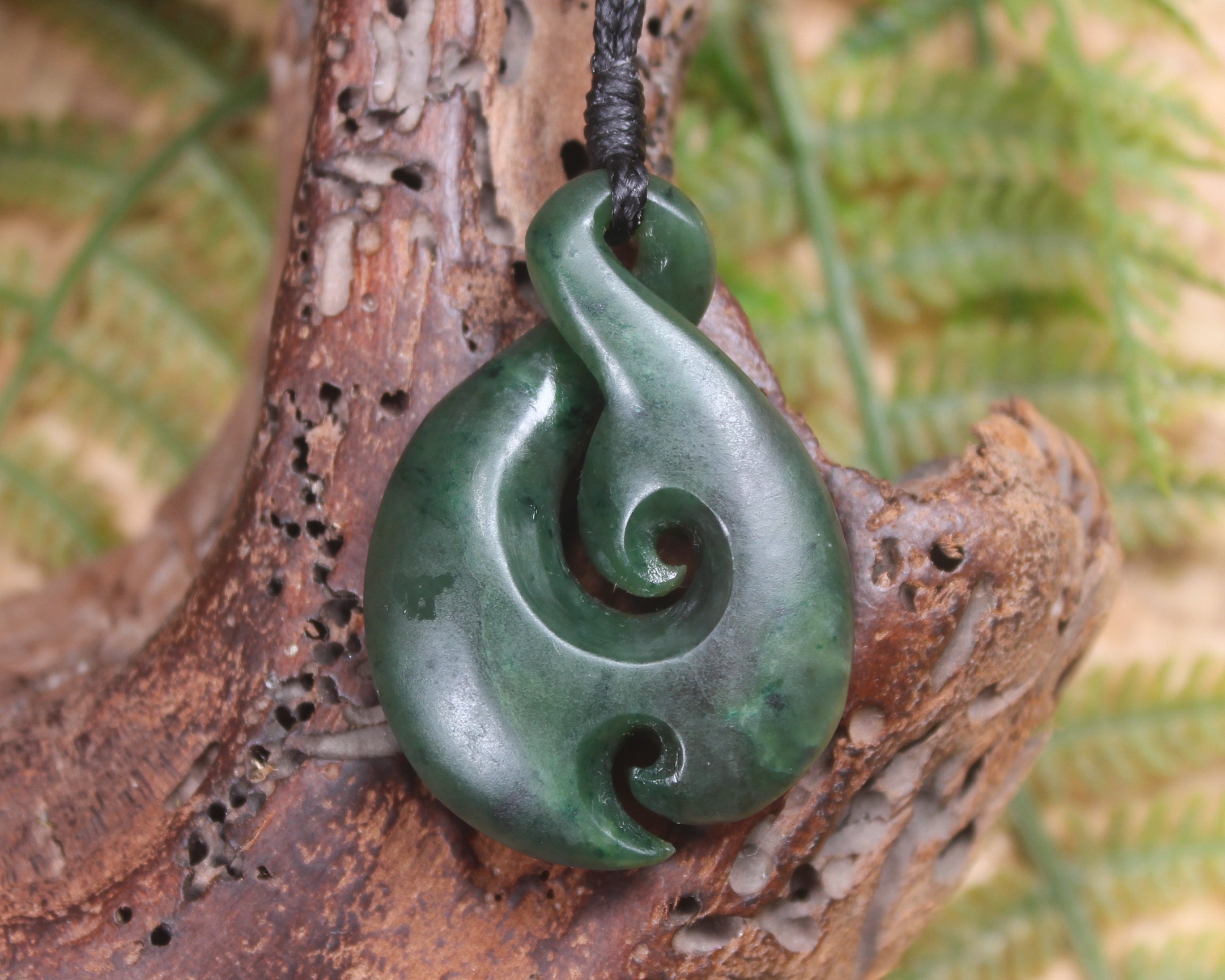 Koru Twist carved from Kawakawa Pounamu - NZ Greenstone