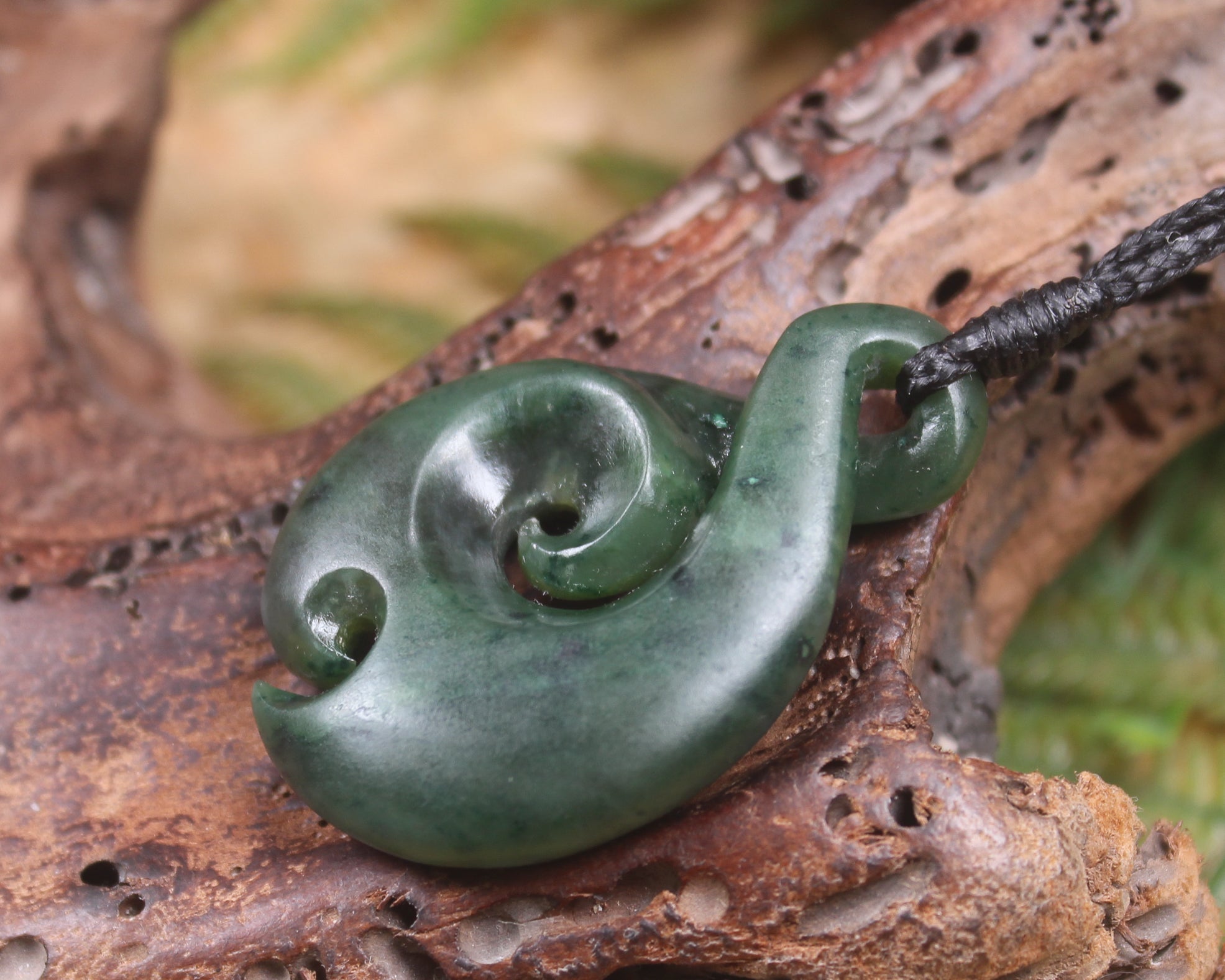 Koru Twist carved from Kawakawa Pounamu - NZ Greenstone
