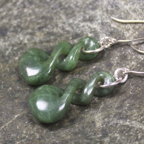 Twist Earrings carved from Hapopo Pounamu - NZ Greenstone
