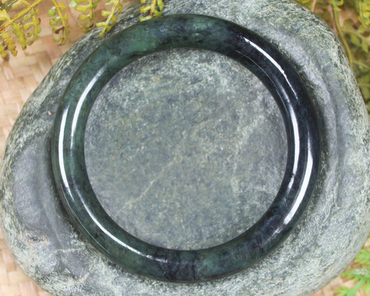 Bangle carved from Rimu Pounamu - NZ Greenstone