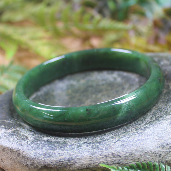 Bangle carved from Kawakawa Pounamu - NZ Greenstone