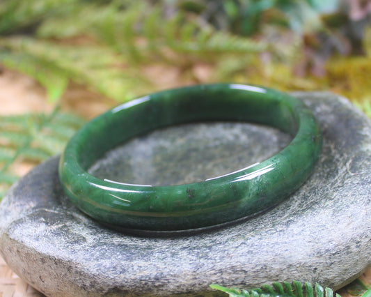 Bangle carved from Kawakawa Pounamu - NZ Greenstone