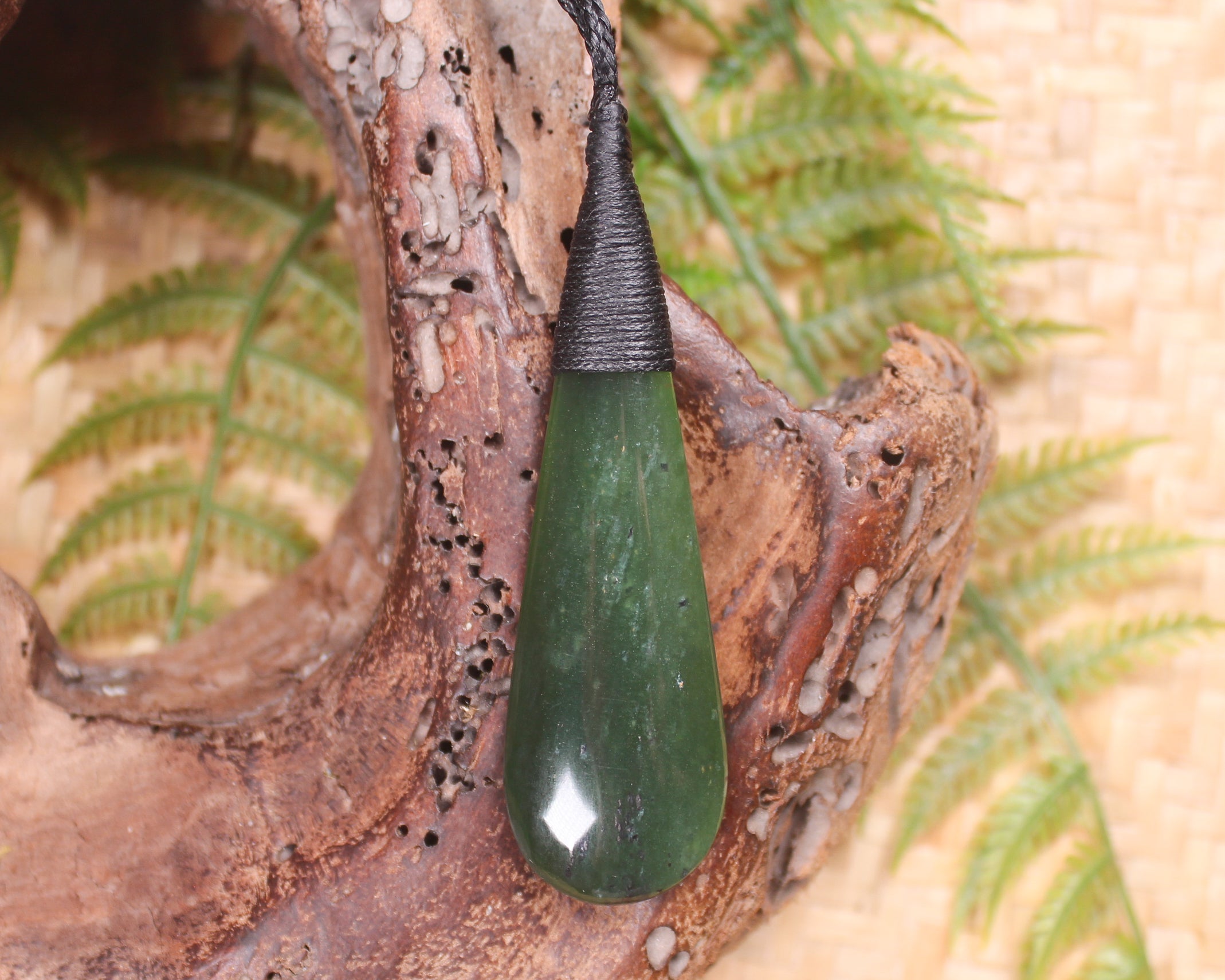 Roimata or Teardrop carved from Tangiwai Pounamu - NZ Greenstone
