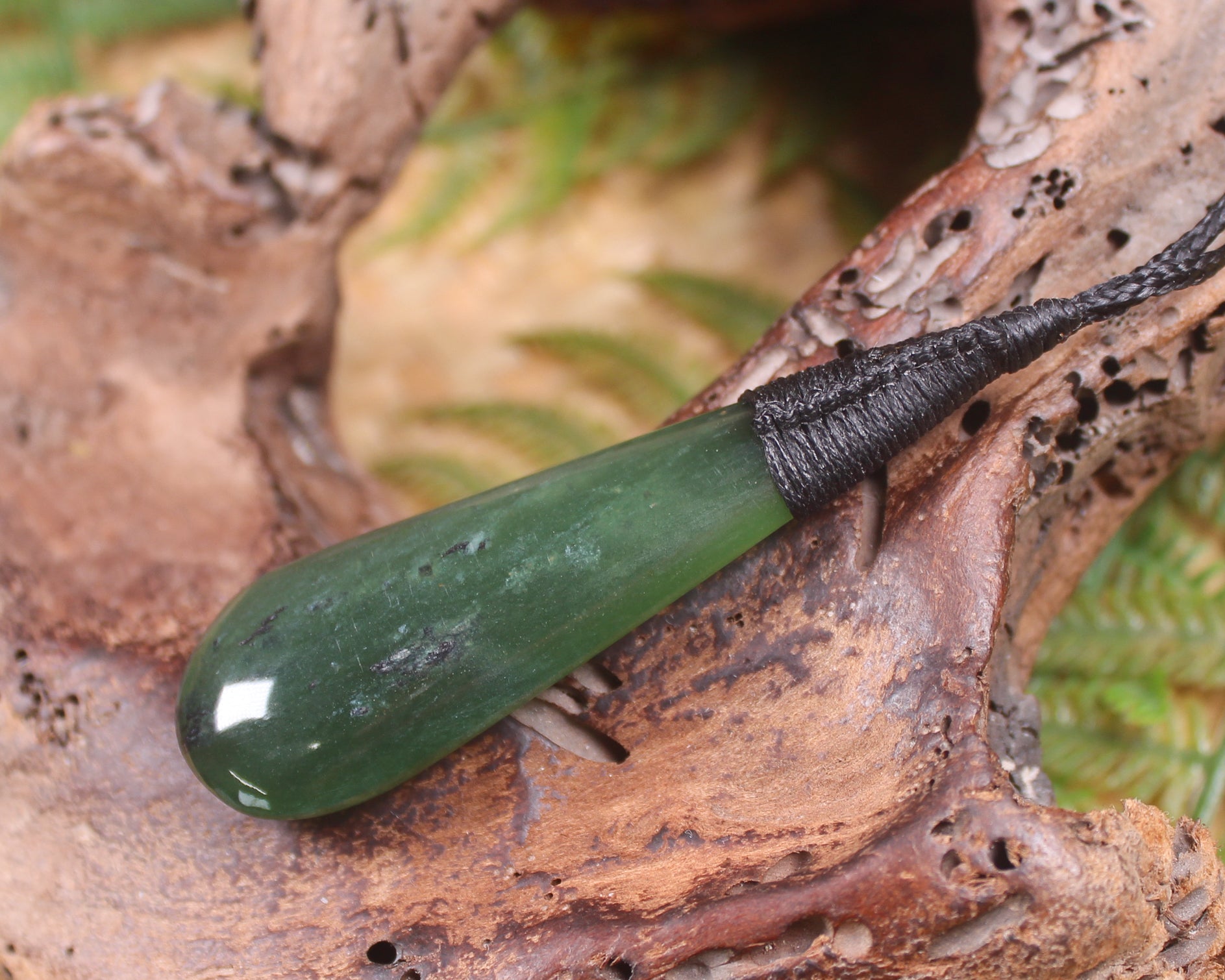 Roimata or Teardrop carved from Tangiwai Pounamu - NZ Greenstone