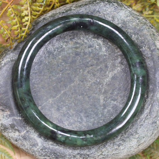 Bangle carved from Rimu Pounamu - NZ Greenstone
