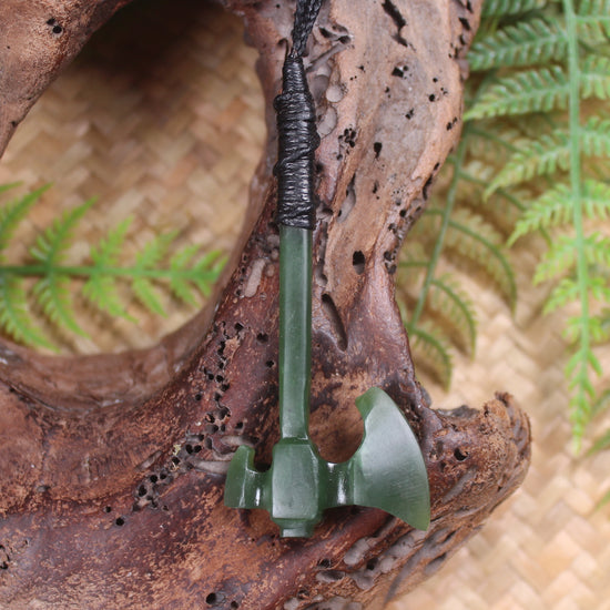 Kawakawa Pounamu Axe pendant