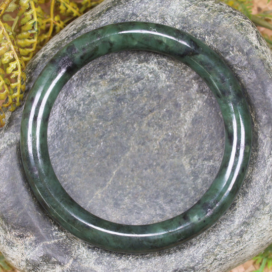 Bangle carved from Rimu Pounamu - NZ Greenstone