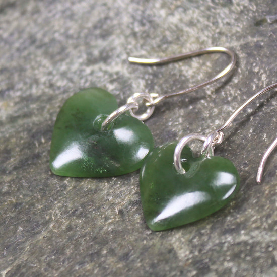 Heart Earrings carved from Kawakawa Pounamu - NZ Greenstone