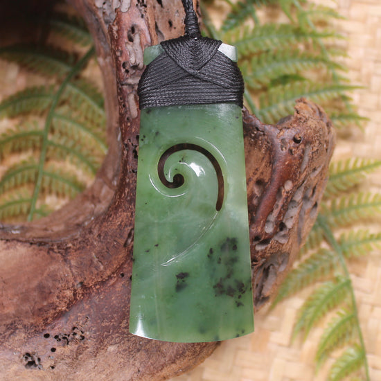 Toki or Adze with Koru carved from Hapopo Pounamu - NZ Greenstone
