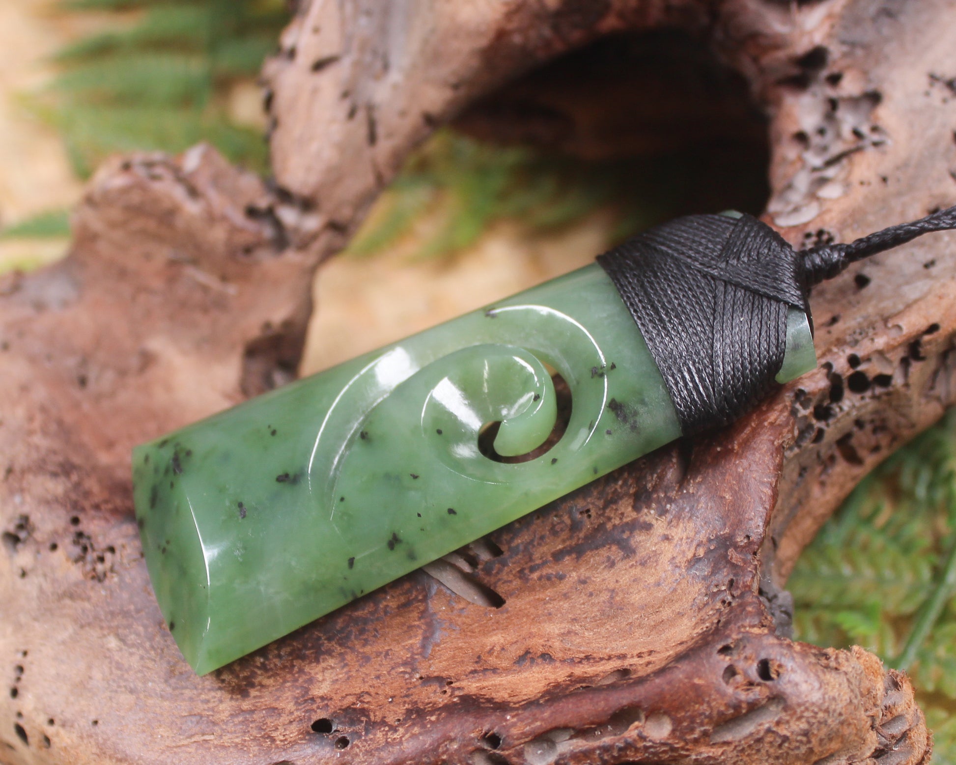 Toki or Adze with Koru carved from Hapopo Pounamu - NZ Greenstone