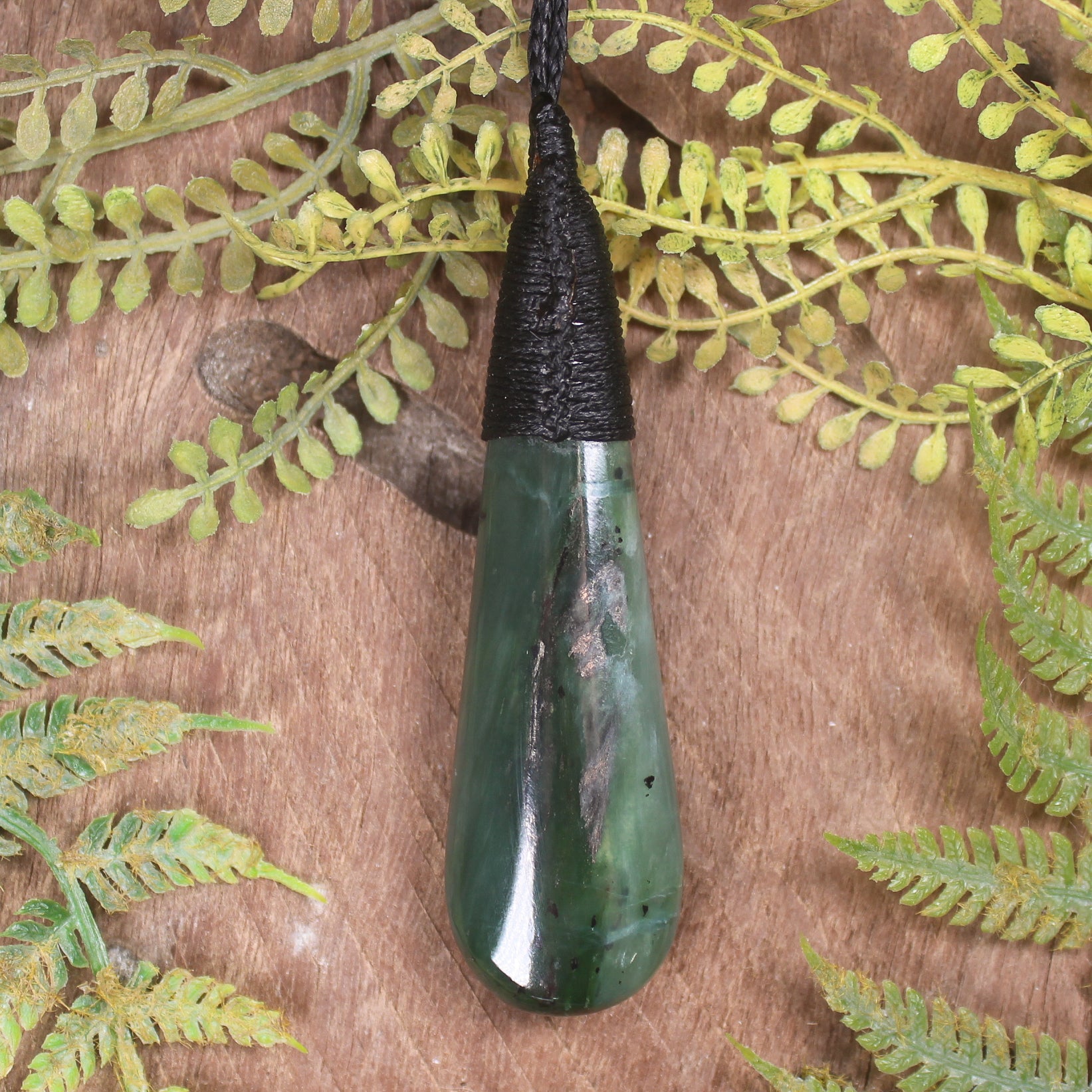 Hapopo Pounamu Roimata Pendant - NZ Greenstone