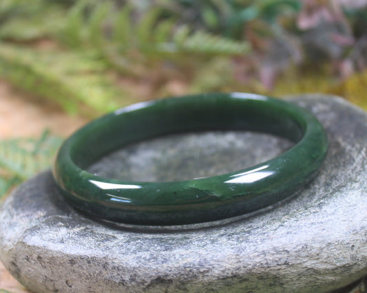 Bangle carved from Kawakawa Pounamu - NZ Greenstone