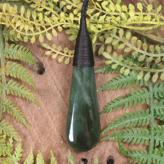 Kawakawa Pounamu Roimata Pendant - NZ Greenstone