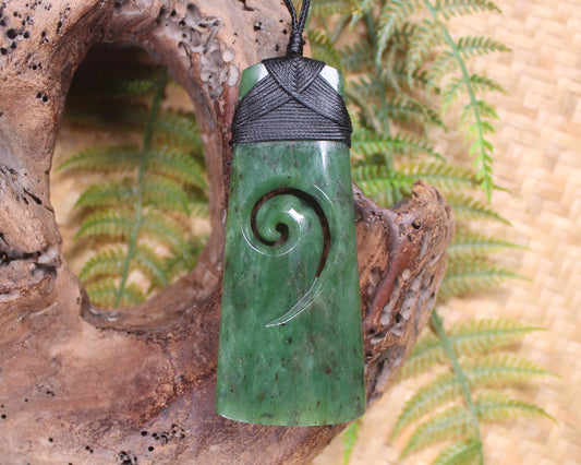 Toki or Adze with Koru carved from Hapopo Pounamu - NZ Greenstone