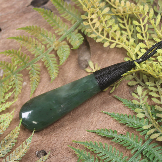 Kawakawa Pounamu Roimata Pendant - NZ Greenstone